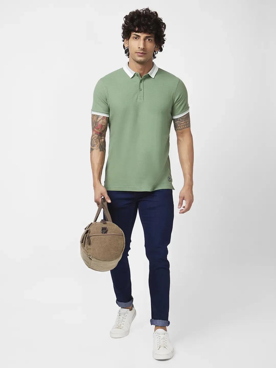 Spykar Men Sage Green Blended Slim Fit Half Sleeve Polo Neck Plain Tshirt